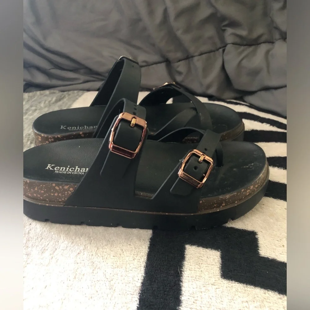 New Sandals - Picture 4 of 4
